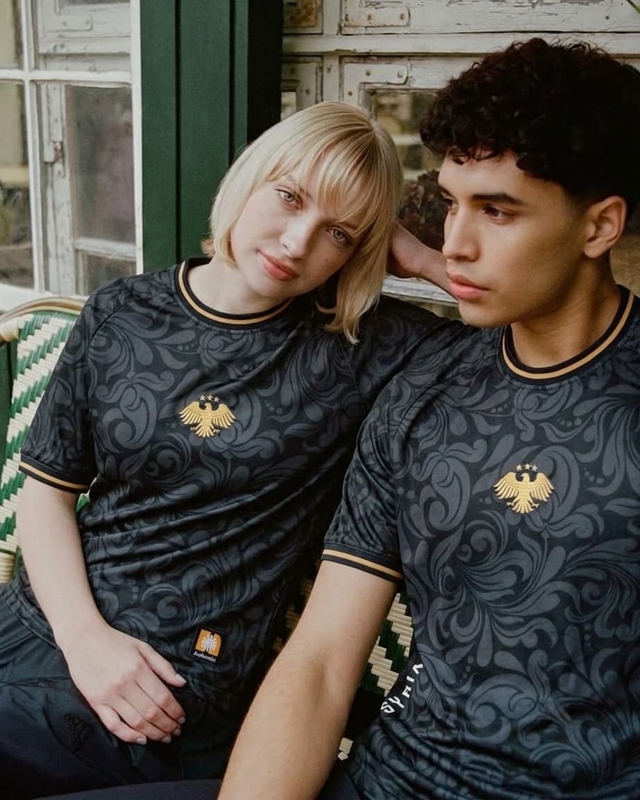 Blackout Kits: A Short History of the All-Black Football Shirt
